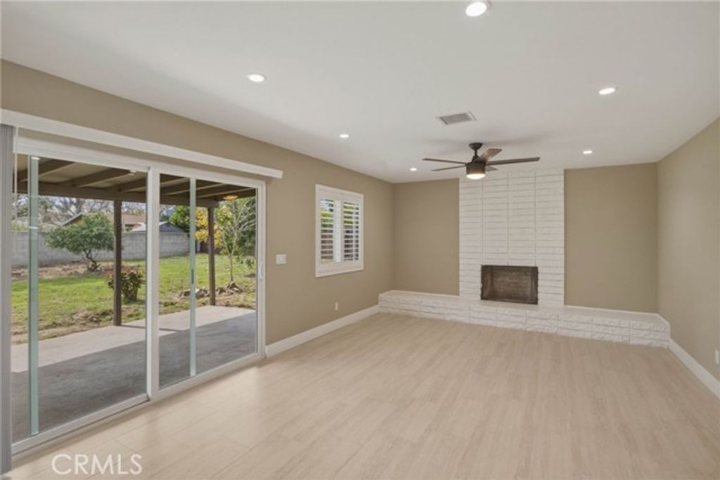 5874 Olive, Rialto, CA 92377