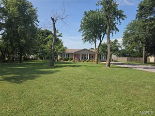 419 Lynn Street, Sikeston, MO 63801