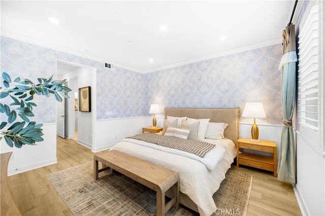 102 culture, Irvine, CA 92618