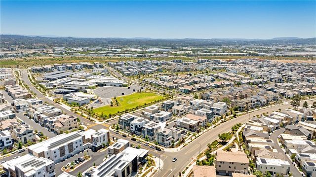 102 culture, Irvine, CA 92618