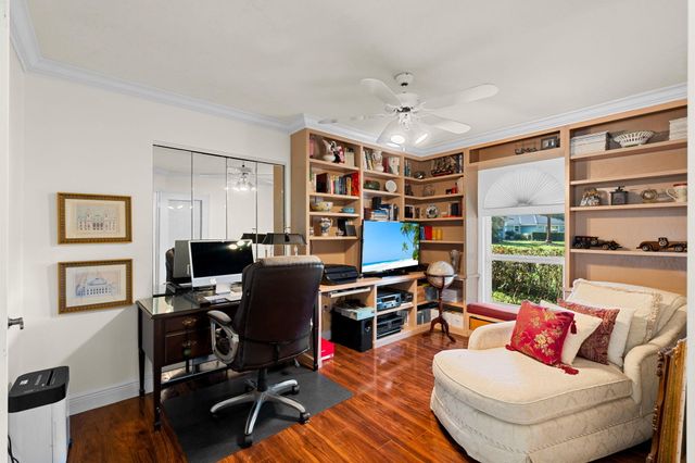 15495 Rolling Meadows Circle, Wellington, FL 33414