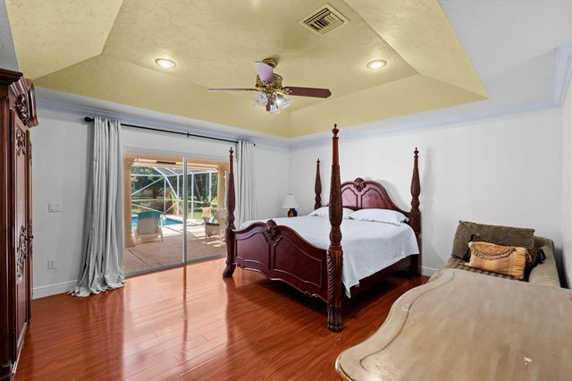 15495 Rolling Meadows Circle, Wellington, FL 33414