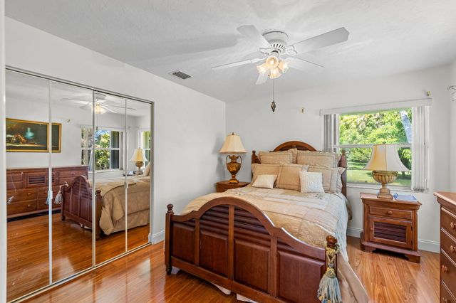 15495 Rolling Meadows Circle, Wellington, FL 33414