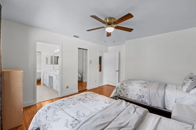 15495 Rolling Meadows Circle, Wellington, FL 33414