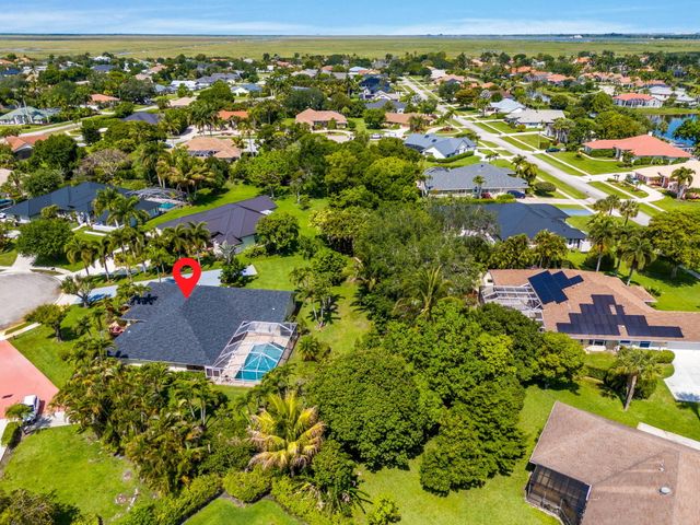 15495 Rolling Meadows Circle, Wellington, FL 33414