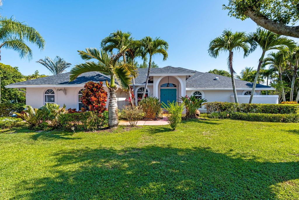 15495 Rolling Meadows Circle, Wellington, FL 33414