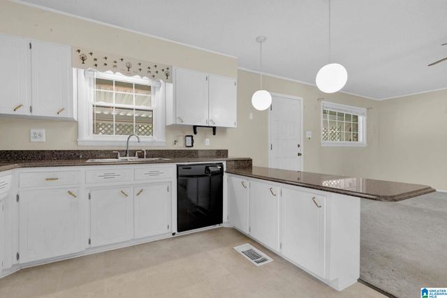 6007 PLEASANT HILL ROAD, Bessemer, AL 35022