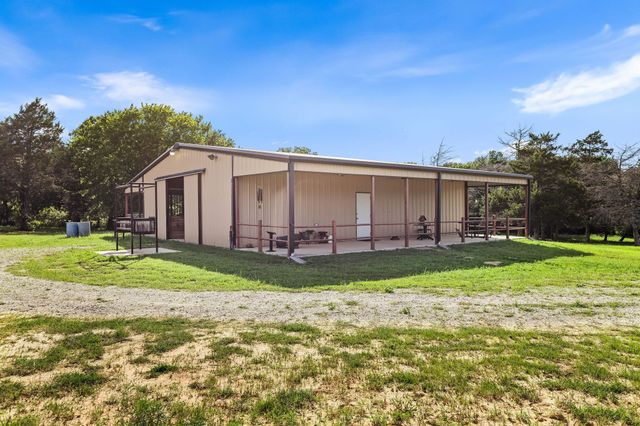 2403 County Road 2224, Decatur, TX 76234