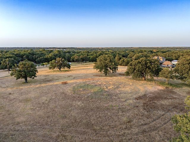 2403 County Road 2224, Decatur, TX 76234