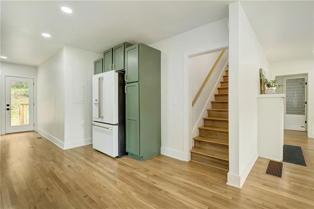 1747 Cascade Terrace SW, Atlanta, GA 30311