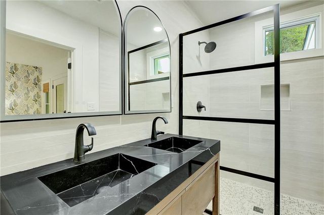 1747 Cascade Terrace SW, Atlanta, GA 30311