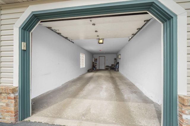 4511 S 124th STREET, New Berlin, WI 53151