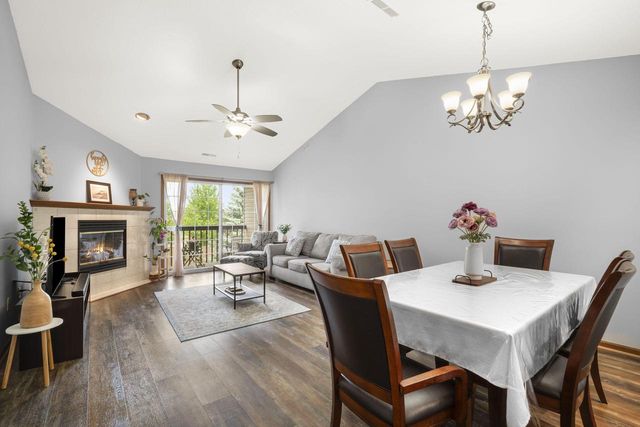 4511 S 124th STREET, New Berlin, WI 53151