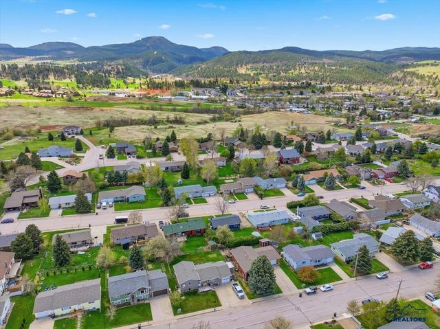 812 E GRANT, Spearfish, SD 57783