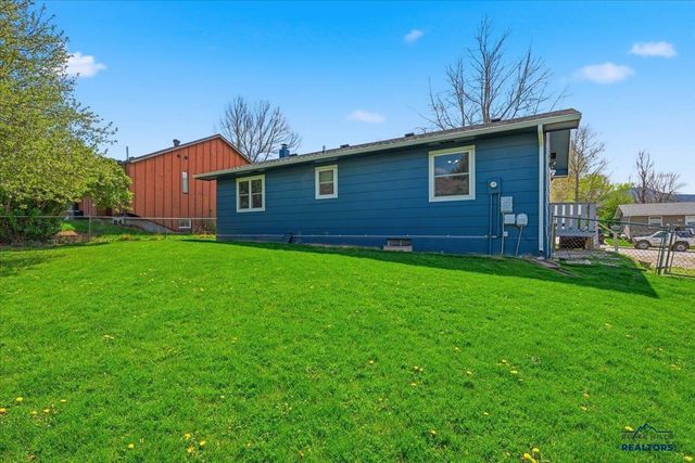 812 E GRANT, Spearfish, SD 57783