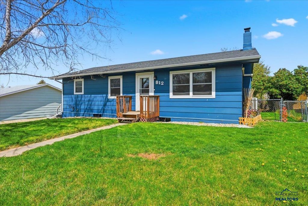 812 E GRANT, Spearfish, SD 57783