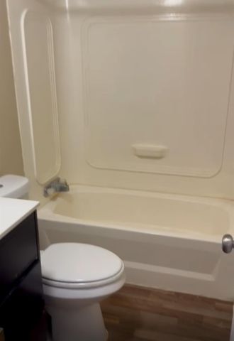 76 County Road 2292, Cleveland, TX 77327