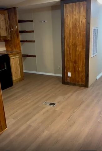 76 County Road 2292, Cleveland, TX 77327