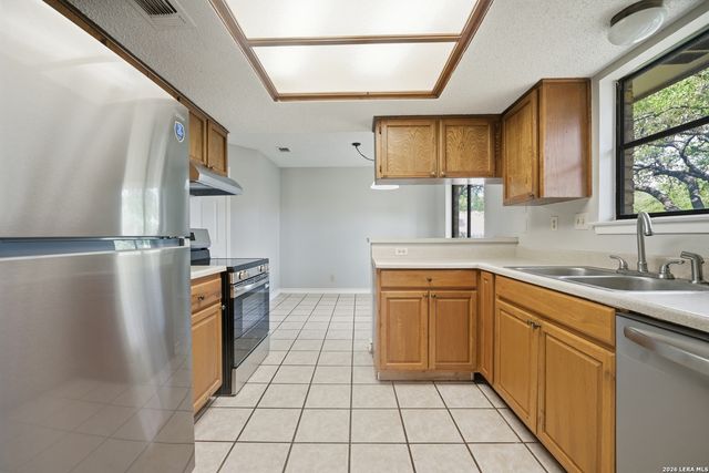 12426 AUTUMN VISTA ST, San Antonio, TX 78249