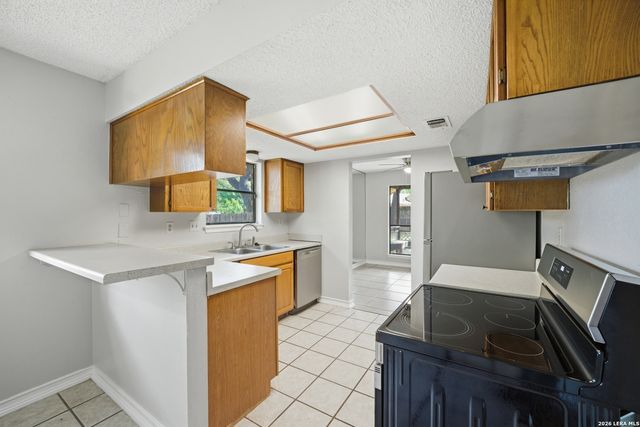 12426 AUTUMN VISTA ST, San Antonio, TX 78249