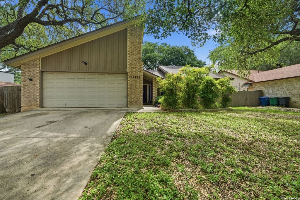 12426 AUTUMN VISTA ST, San Antonio, TX 78249