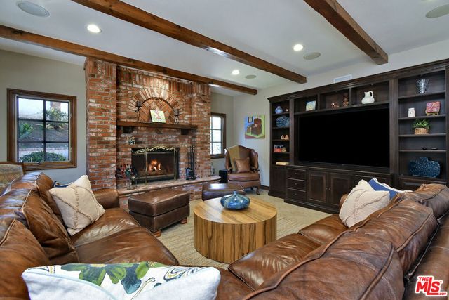 2317 Sierra Creek Road, Agoura Hills, CA 91301