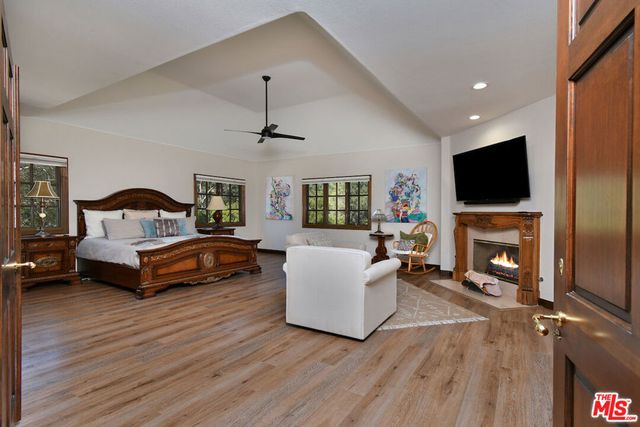 2317 Sierra Creek Road, Agoura Hills, CA 91301