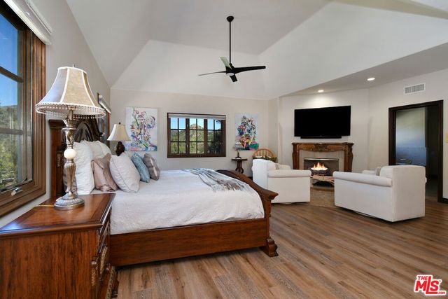 2317 Sierra Creek Road, Agoura Hills, CA 91301