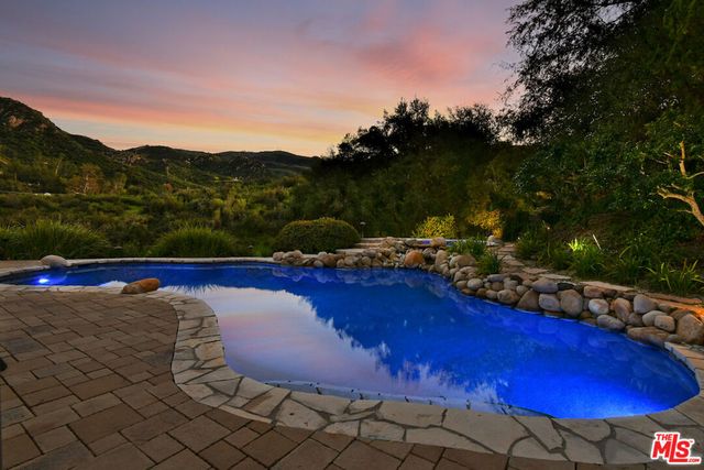 2317 Sierra Creek Road, Agoura Hills, CA 91301