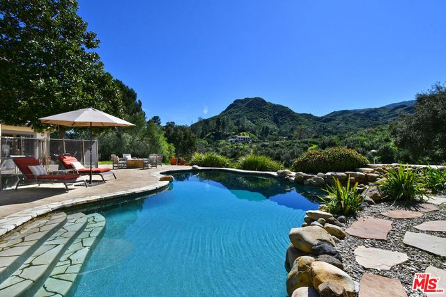 2317 Sierra Creek Road, Agoura Hills, CA 91301