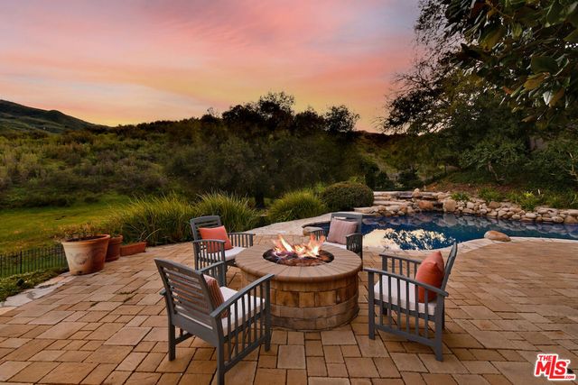 2317 Sierra Creek Road, Agoura Hills, CA 91301