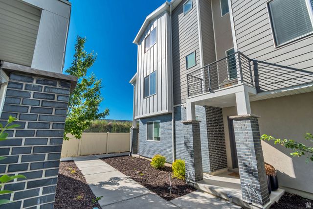 15144 S WILD HORSE WAY, Bluffdale, UT 84065