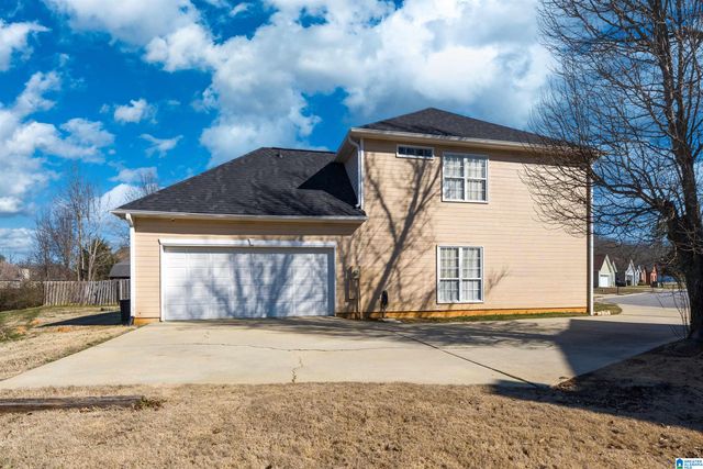 2026 AMBERLEY WOODS TRAIL, Helena, AL 35080