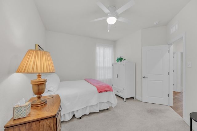 179 Purple Heart DR, Buda, TX 78610