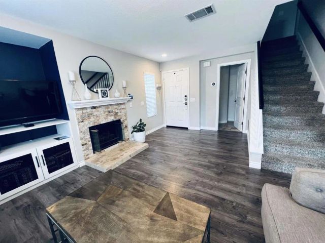 532 Dakota Way, Oceanside, CA 92056