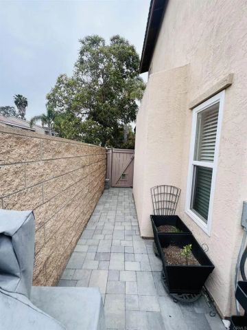 532 Dakota Way, Oceanside, CA 92056