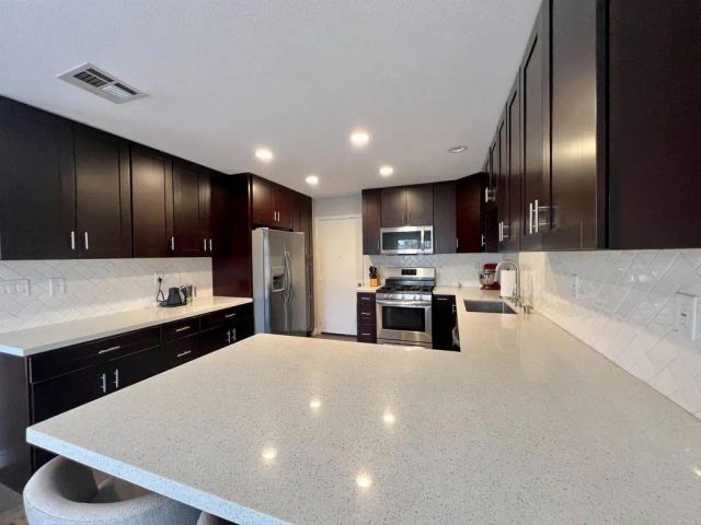 532 Dakota Way, Oceanside, CA 92056