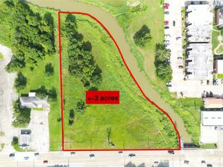 00 Garth Road, Baytown, TX 77521