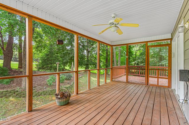 211 Walter Hagen Drive, Mebane, NC 27302