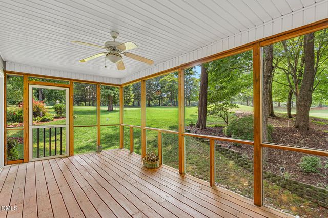 211 Walter Hagen Drive, Mebane, NC 27302