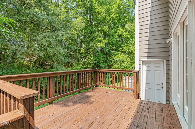 211 Walter Hagen Drive, Mebane, NC 27302