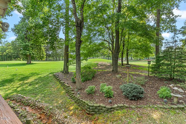 211 Walter Hagen Drive, Mebane, NC 27302