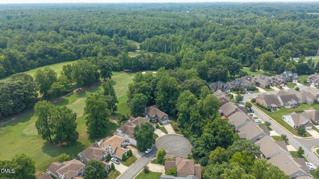 211 Walter Hagen Drive, Mebane, NC 27302