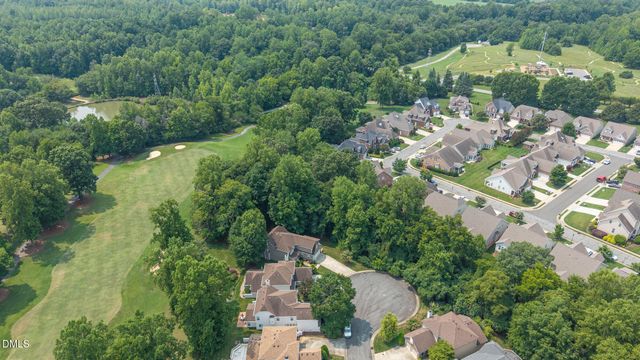 211 Walter Hagen Drive, Mebane, NC 27302