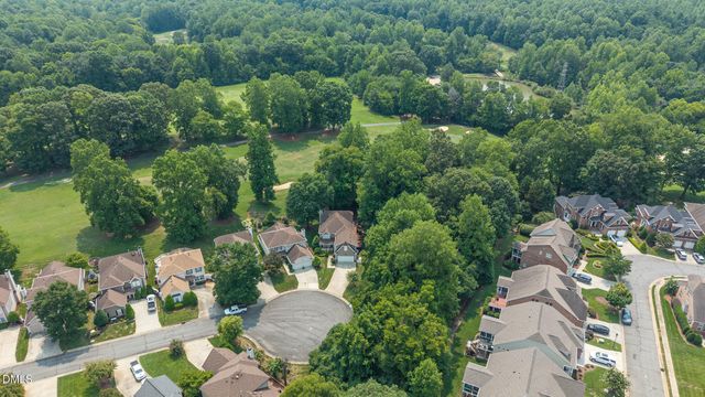 211 Walter Hagen Drive, Mebane, NC 27302