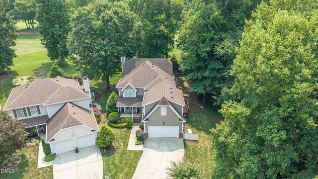 211 Walter Hagen Drive, Mebane, NC 27302