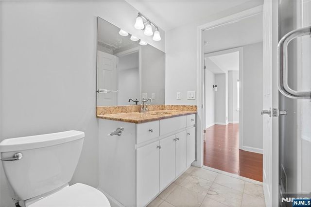 518 Ellery Court K518, Edgewater, NJ 07020