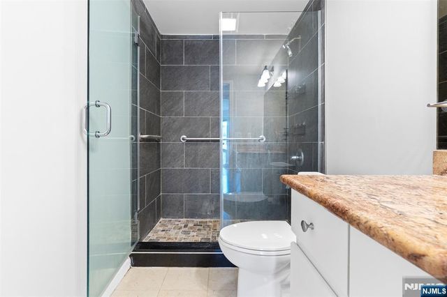 518 Ellery Court K518, Edgewater, NJ 07020