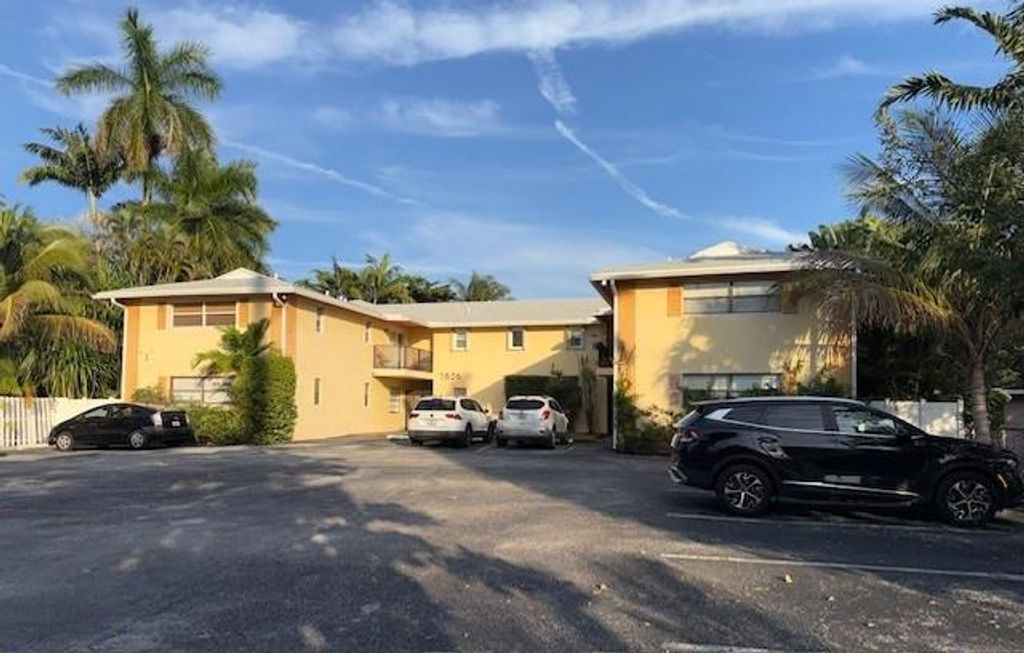 1826 N Dixie Hwy 101, Fort Lauderdale, FL 33305