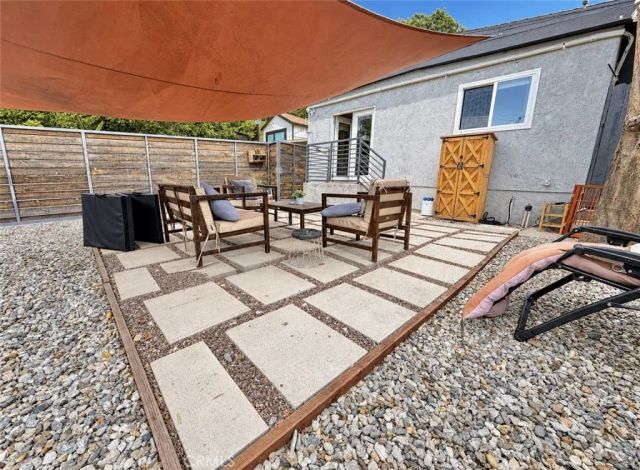 3422 Holyoke, Los Angeles, CA 90065